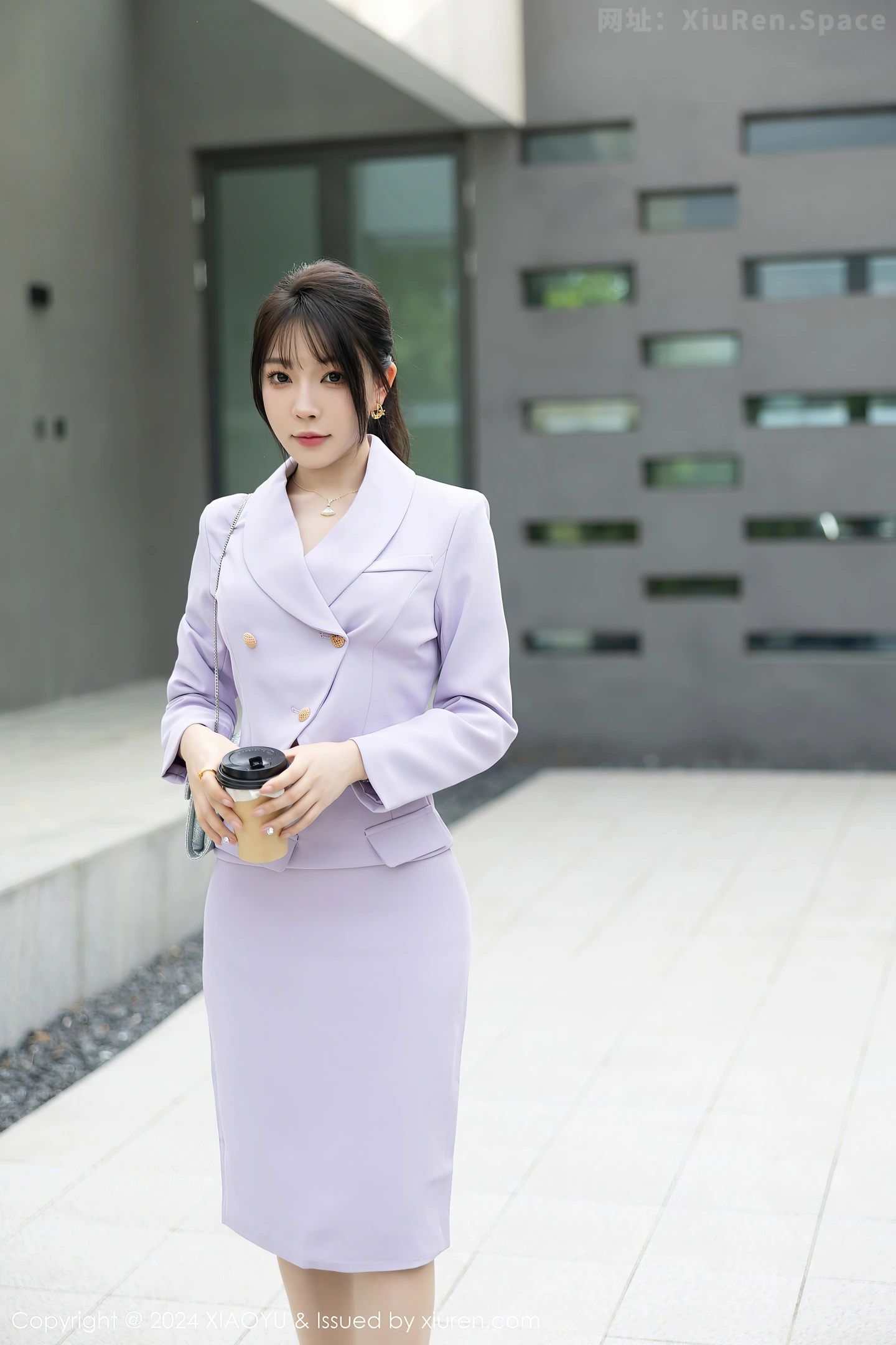 图片[2]-[XiaoYu画语界]Vol.1178 女神徐莉芝Booty性感淡紫短裙套装露淡紫蕾丝内衣迷人诱惑写真88P-秀人网官方网站